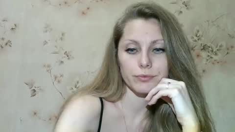 roxyfox18x01 online show from March 30, 2026, 7:48 pm