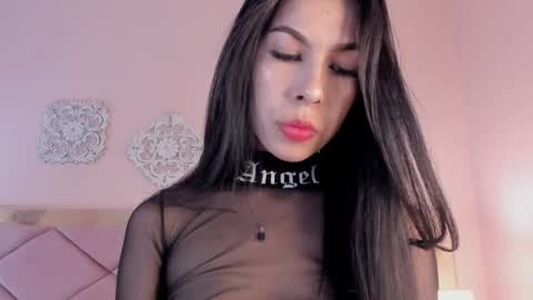 Snapshot of roxyreignn chatting on September 26, 2025, 10:25 pm RoxyReignn online show from September 26, 2025, 10:25 pm