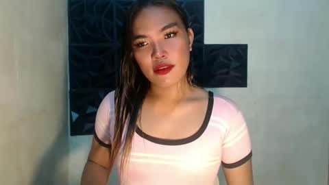 royaltymarcela6969 online show from October 15, 2025, 9:20 am