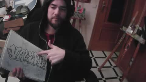 royer04 online show from November 25, 2025, 1:49 am