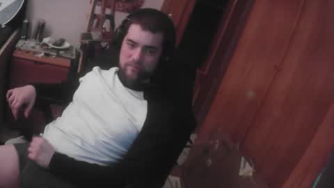 royer04 online show from February 12, 2026, 7:42 pm