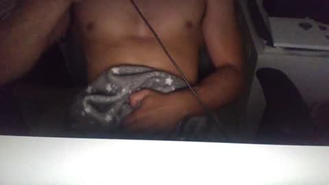 Snapshot of royjames1 chatting on July 18, 2026, 10:35 pm royjames1 online show from July 18, 2026, 10:35 pm