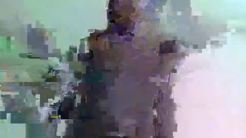 roystonne3 online show from December 3, 2025, 7:27 am