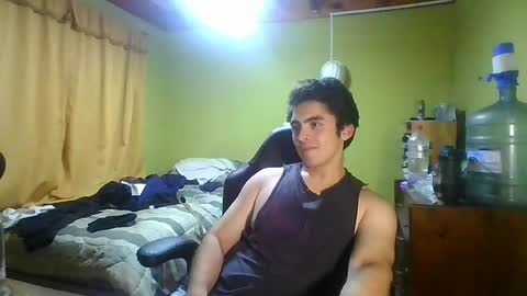 rpaulo25 online show from April 6, 2026, 4:10 am