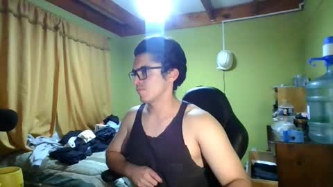 rpaulo25 online show from April 28, 2026, 4:50 am