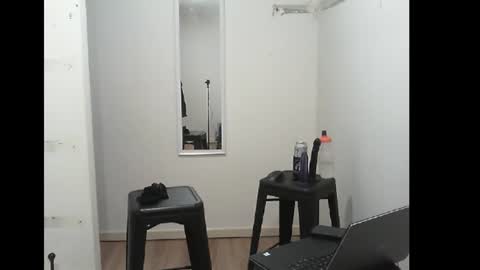 Snapshot of rubberkelly chatting on July 1, 2026, 9:58 pm RubberKelly online show from July 1, 2026, 9:58 pm