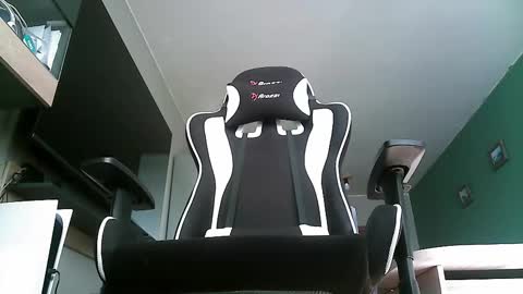 cum with me online show from March 6, 2026, 9:28 am