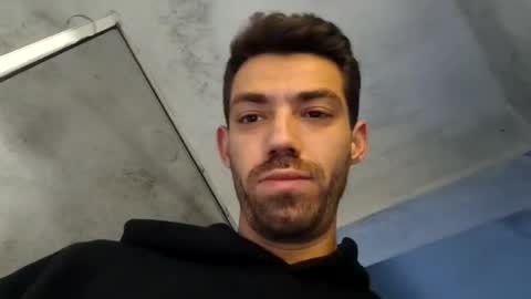 rubensilvaq998 online show from March 16, 2026, 6:23 pm