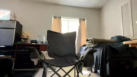 rubenzaragosa09 online show from April 6, 2026, 11:27 pm