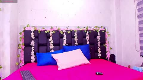 Rubi online show from October 4, 2025, 7:12 pm