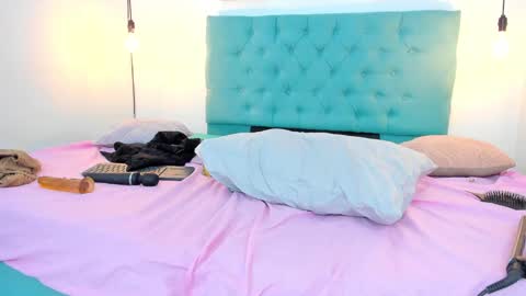 Rubii online show from January 22, 2025, 11:53 pm