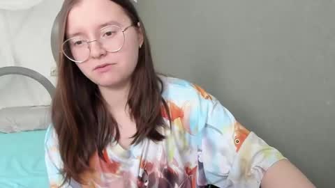 ruby_doyle online show from January 28, 2025, 7:43 am