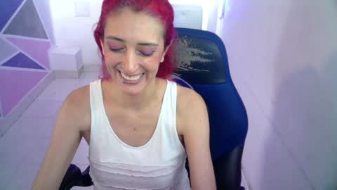 ruby_your_milf online show from January 7, 2025, 11:24 pm