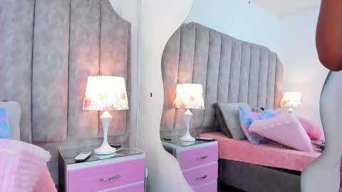 Snapshot of rubycrox chatting on February 25, 2026, 9:24 pm rubycrox online show from February 25, 2026, 9:24 pm