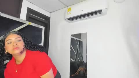 rubyxht online show from November 5, 2025, 12:38 pm