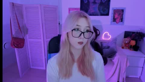 rubyybennett online show from September 27, 2025, 7:13 am
