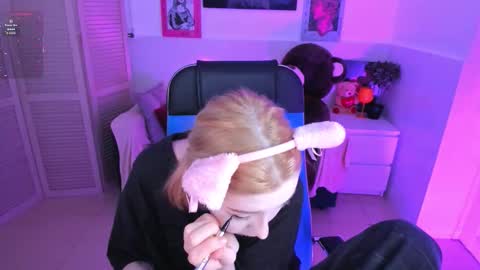 rubyybennett online show from October 10, 2025, 7:35 pm