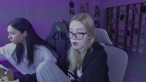 rubyybennett online show from October 13, 2025, 4:56 am