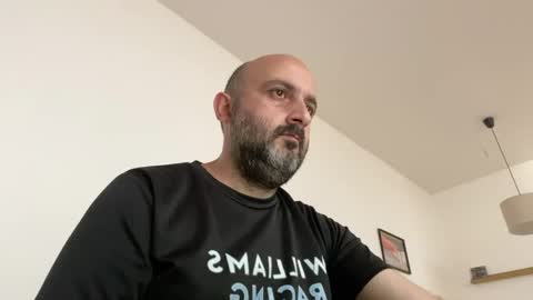 Snapshot of rufa_life chatting on June 3, 2026, 11:57 am rufa_life online show from June 3, 2026, 11:57 am