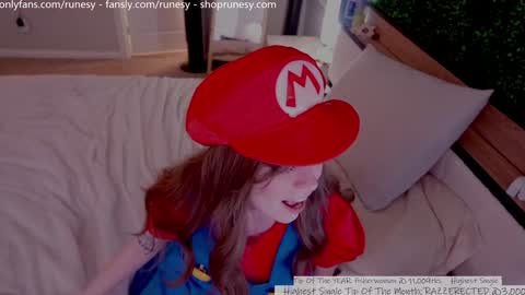 Lady online show from December 4, 2025, 4:11 am