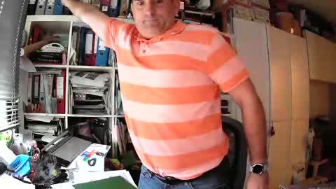 runner1978 online show from December 18, 2024, 10:19 am