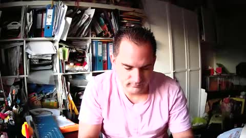 runner1978 online show from December 22, 2025, 8:55 am