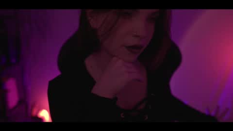 Elena online show from February 16, 2026, 10:50 pm