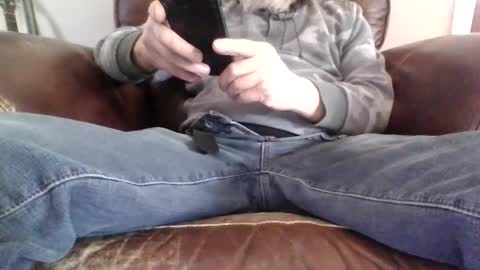 runningaround60 online show from February 4, 2025, 7:44 pm