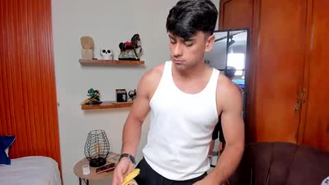 Russ online show from September 21, 2025, 2:13 am