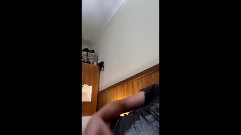 rustynuts95716 online show from April 18, 2026, 8:20 pm