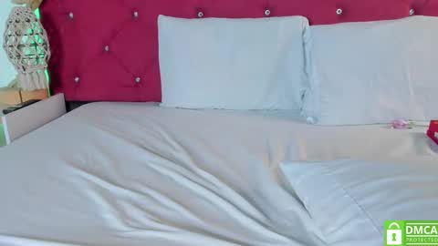 Ruth online show from February 18, 2025, 3:43 pm