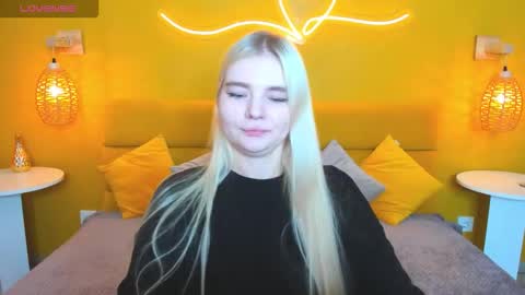 ruthbryant online show from November 16, 2025, 1:00 am