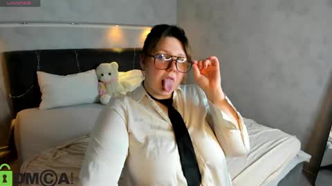 Ruth GMT2 Mon 10 AM - 4 PM Tue 10 AM - 4 PM  Thu 3-9 AM Fri 10 AM - 4 PM Sun 10 AM - 4 PM. online show from March 12, 2026, 9:26 am