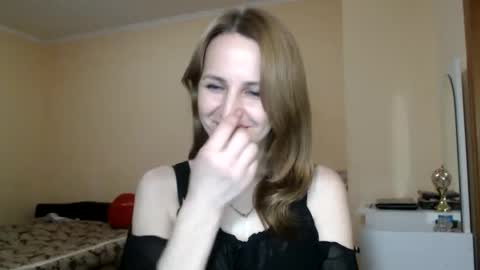 Snapshot of ruthpark chatting on November 29, 2025, 5:49 pm Ruth online show from November 29, 2025, 5:49 pm