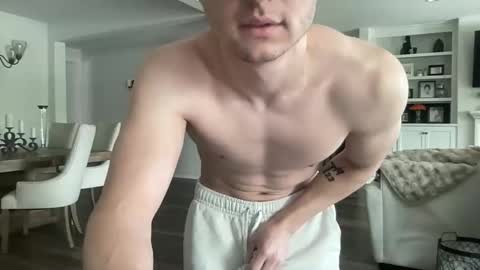 Snapshot of ryan287747 chatting on February 23, 2026, 9:23 pm ryan online show from February 23, 2026, 9:23 pm