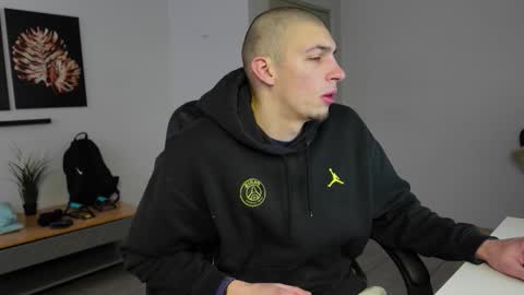 RYAN DOZER online show from February 8, 2026, 7:23 am