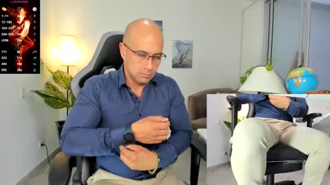 ryan_master_ online show from December 17, 2024, 11:28 am