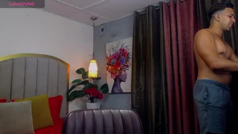 Snapshot of ryan_nesson chatting on November 13, 2025, 1:26 am Ryan online show from November 13, 2025, 1:26 am