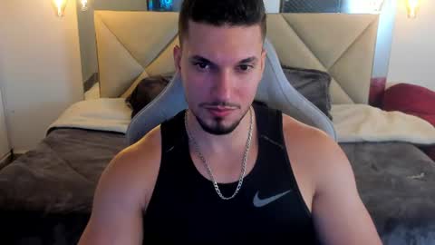 Snapshot of ryan_ward79 chatting on June 19, 2026, 11:30 pm Ryan online show from June 19, 2026, 11:30 pm