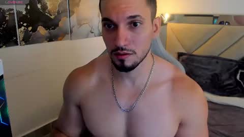 Snapshot of ryan_ward79 chatting on June 25, 2026, 8:24 pm Ryan online show from June 25, 2026, 8:24 pm