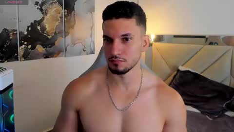 Snapshot of ryan_ward79 chatting on July 1, 2026, 1:13 pm Ryan online show from July 1, 2026, 1:13 pm