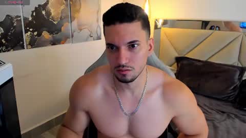 Snapshot of ryan_ward79 chatting on July 15, 2026, 12:54 pm Ryan online show from July 15, 2026, 12:54 pm