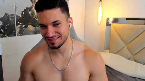 Snapshot of ryan_ward79 chatting on July 18, 2026, 2:10 pm Ryan online show from July 18, 2026, 2:10 pm