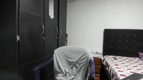 ryan_xc1 online show from January 14, 2026, 3:01 am