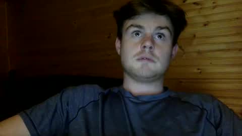 ryanhung_57 online show from December 11, 2024, 3:35 am