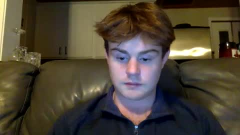 ryanhung_57 online show from February 3, 2025, 4:04 am