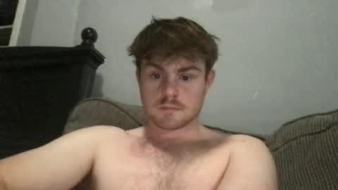 ryanhung_57 online show from October 31, 2025, 2:23 am