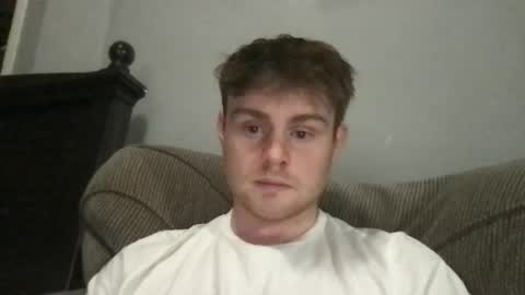 ryanhung_57 online show from April 1, 2026, 4:02 am