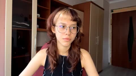 Snapshot of ryansibounma chatting on November 10, 2025, 8:46 am Kate online show from November 10, 2025, 8:46 am