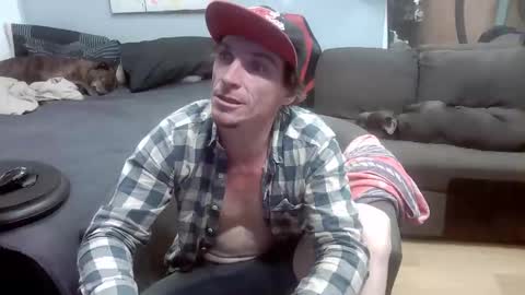 Ryan Tee online show from October 6, 2025, 3:09 pm